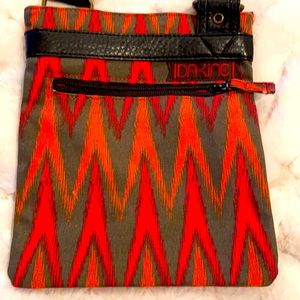 Dakine crossbody bag